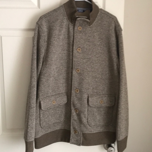 Button down sweater - Picture 3 of 3